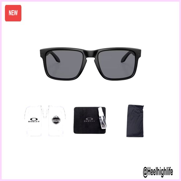 Square Frame Sunglasses with Cleaning Kit and Microfiber Bag main image 4